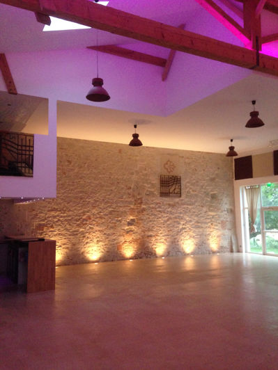 Image No.19-5 Bed Commercial for sale