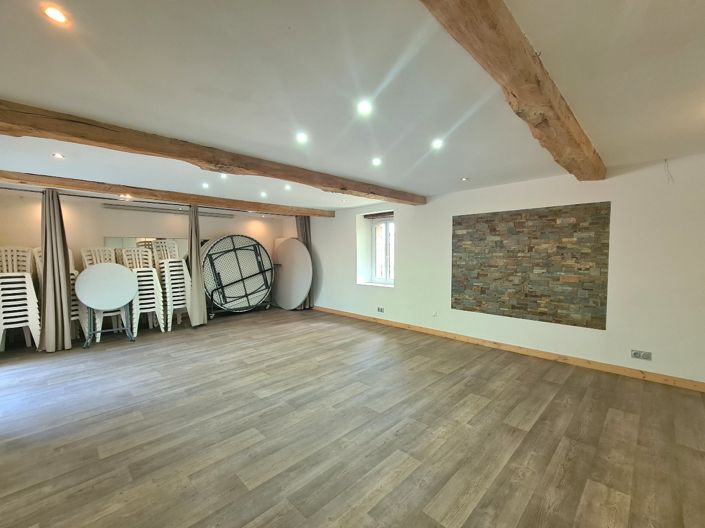 Image No.18-5 Bed Commercial for sale