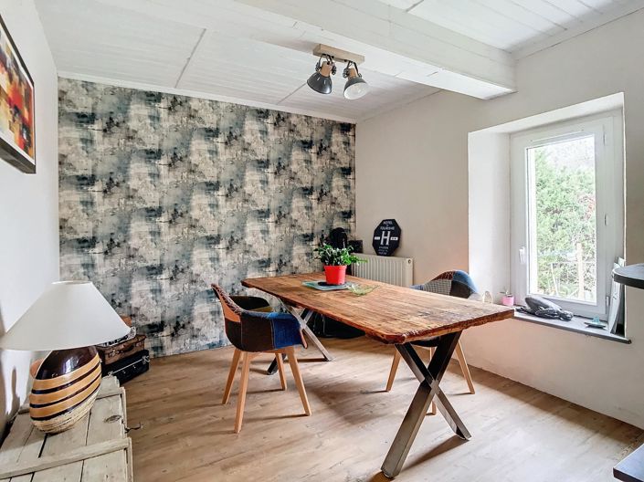 Image No.34-5 Bed Commercial for sale