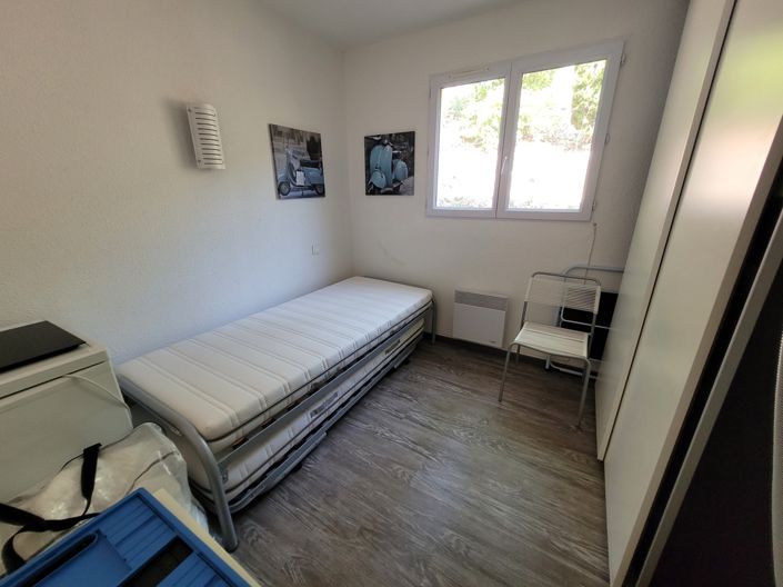 Image No.15-3 Bed House for sale