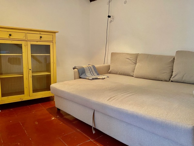 Image No.10-3 Bed House for sale