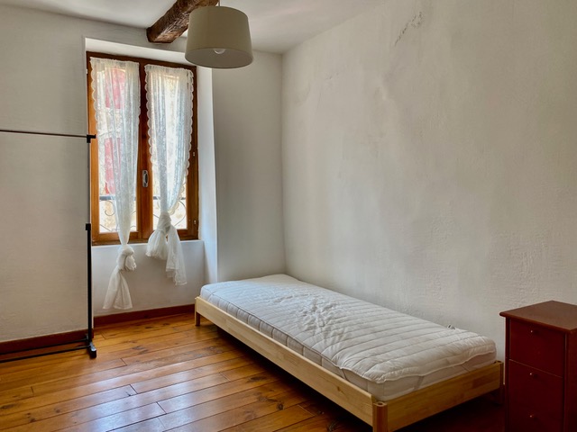 Image No.14-3 Bed House for sale