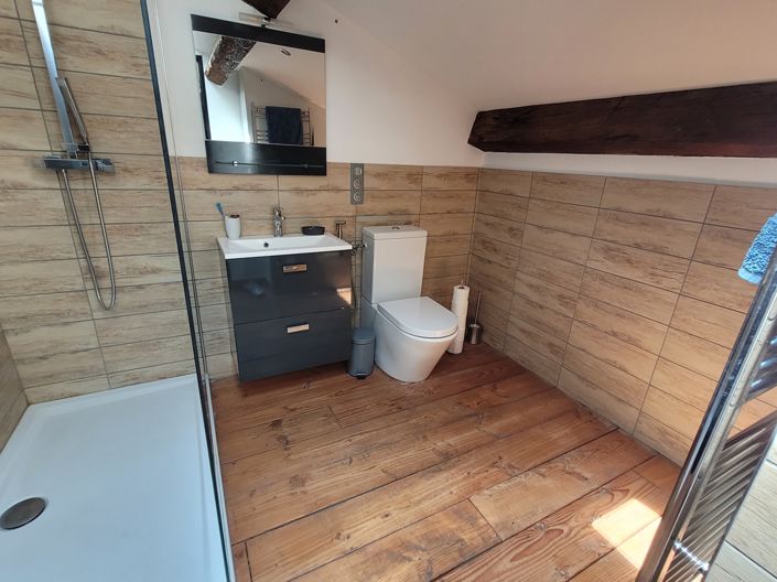 Image No.18-3 Bed House for sale