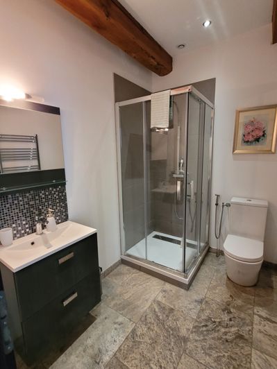 Image No.19-3 Bed House for sale