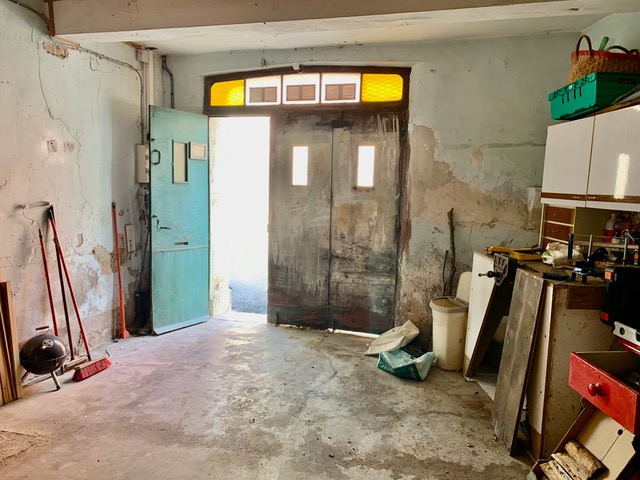 Image No.14-3 Bed House for sale