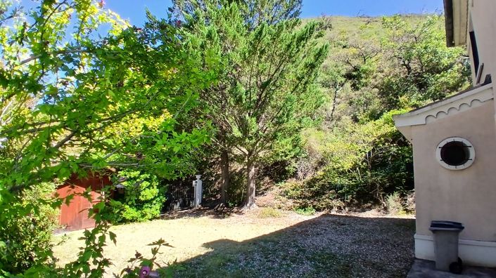 Image No.6-4 Bed Property for sale