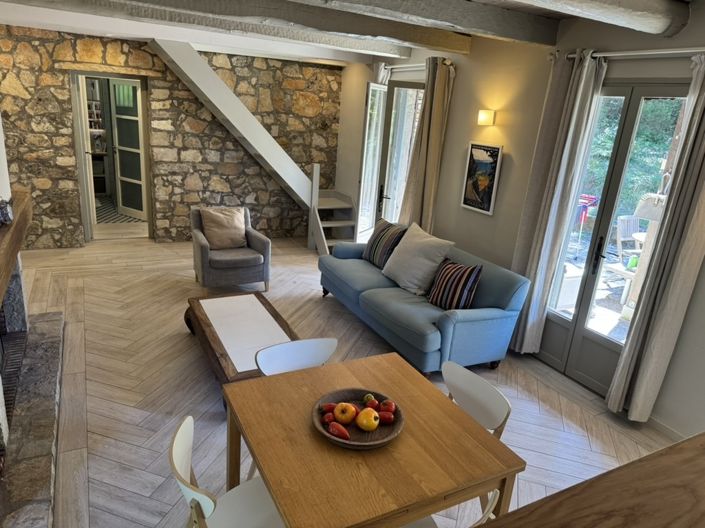 Image No.9-3 Bed Property for sale