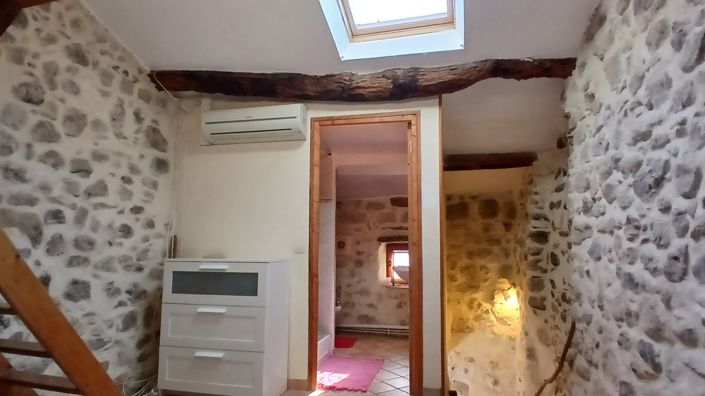 Image No.12-1 Bed House for sale