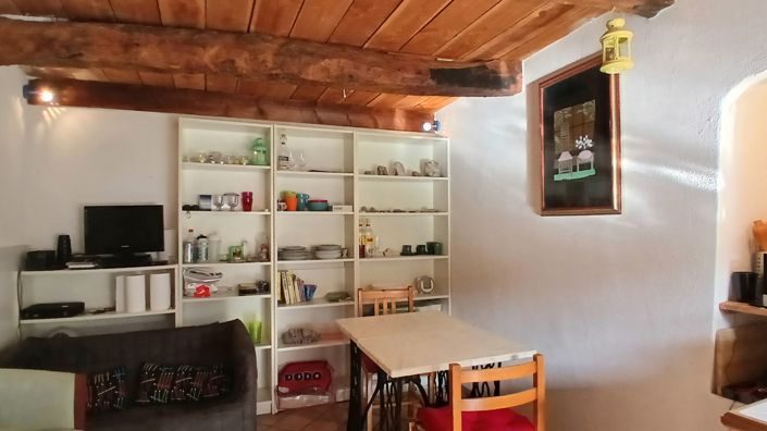 Image No.5-1 Bed House for sale