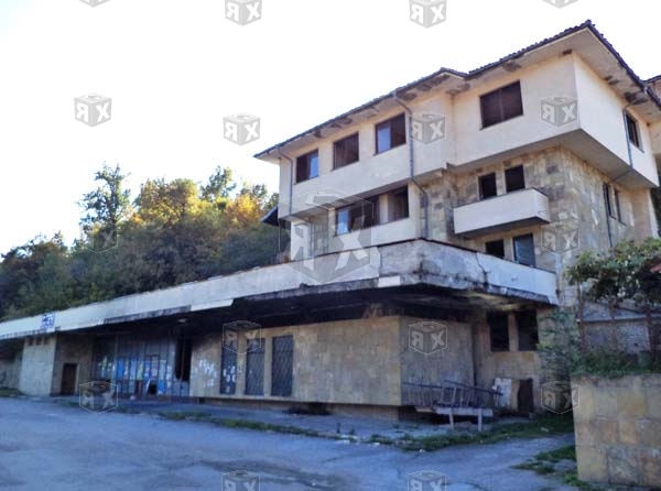 Image No.1-15 Bed Hotel for sale