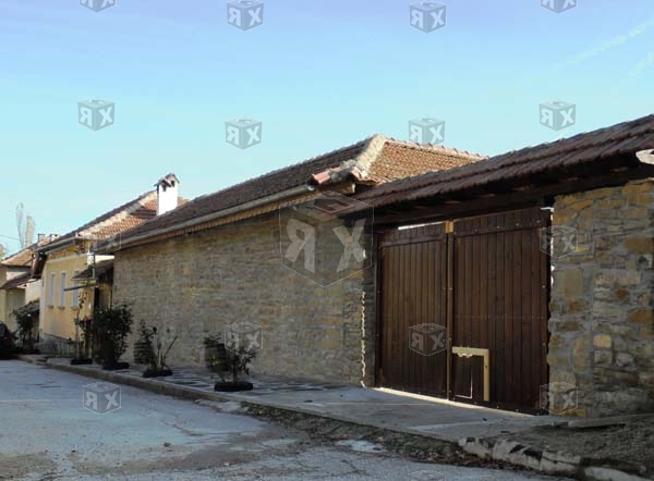 Image No.24-9 Bed House for sale