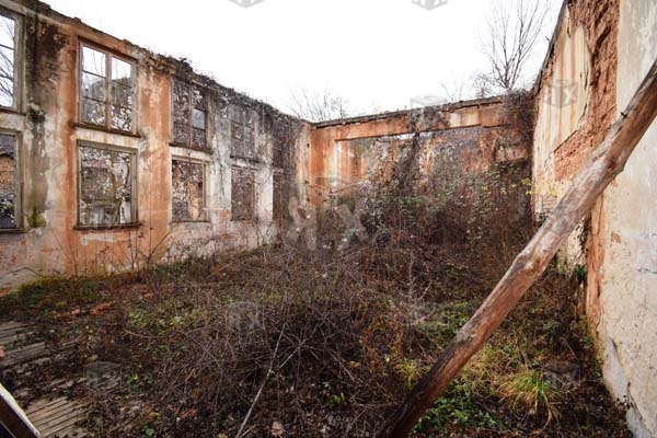 Image No.13-3 Bed House for sale