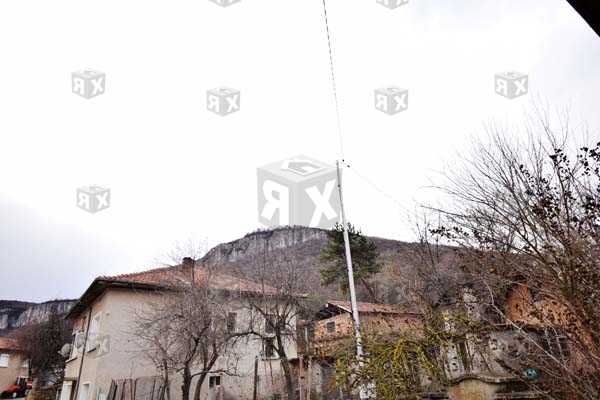 Image No.18-3 Bed House for sale