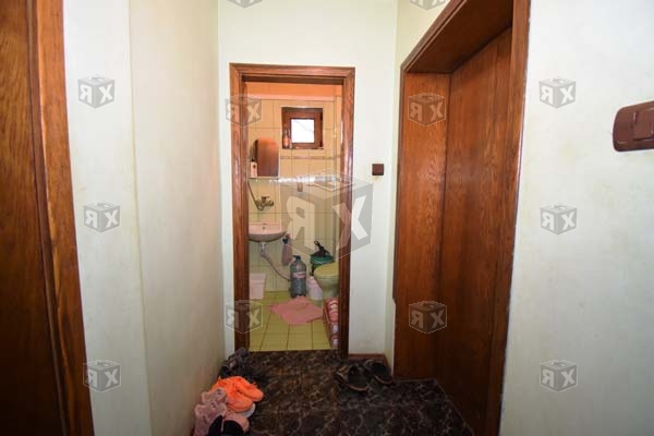 Image No.19-3 Bed House for sale