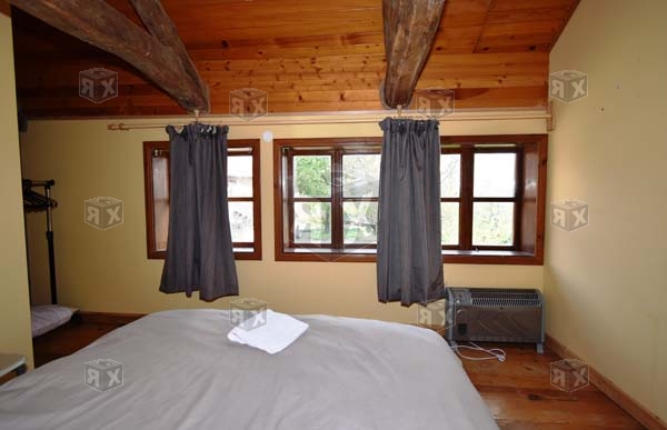 Image No.13-4 Bed House for sale