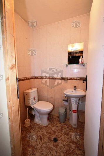 Image No.16-4 Bed House for sale