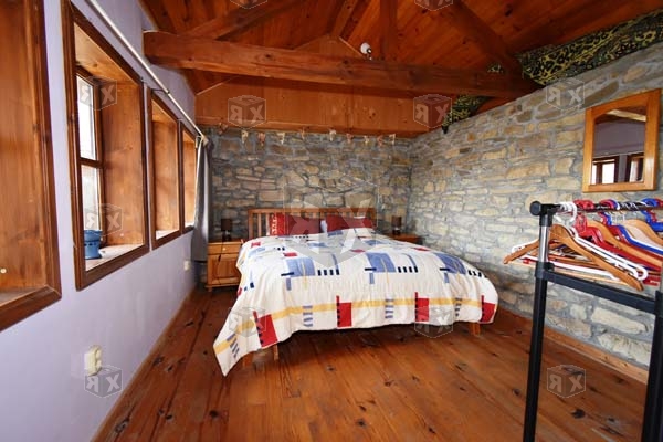 Image No.27-4 Bed House for sale