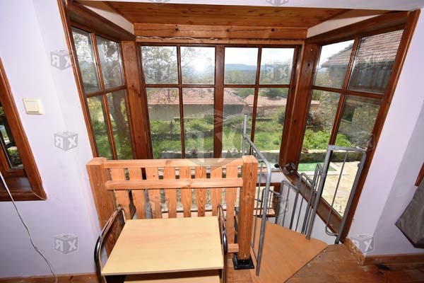 Image No.31-4 Bed House for sale