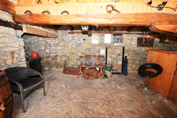 Image No.32-4 Bed House for sale