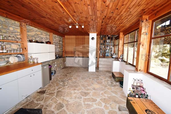 Image No.34-4 Bed House for sale