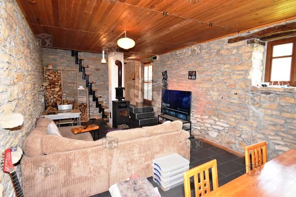 Image No.7-4 Bed House for sale