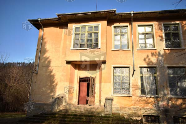 Image No.29-House for sale