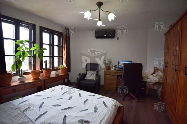 Image No.17-2 Bed House for sale