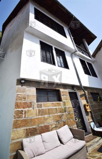 Image No.30-2 Bed House for sale