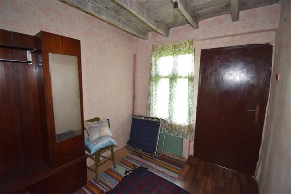 Image No.9-3 Bed House for sale