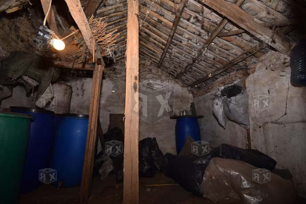 Image No.18-3 Bed House for sale