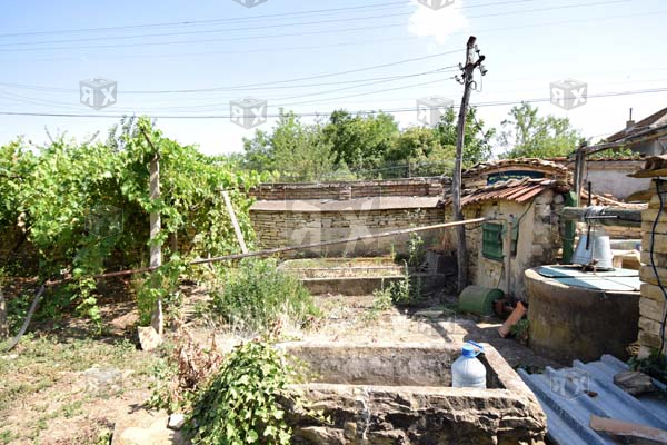 Image No.28-3 Bed House for sale