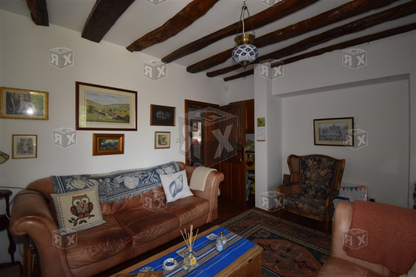 Image No.14-3 Bed House for sale