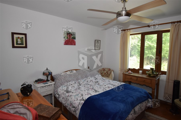 Image No.18-3 Bed House for sale