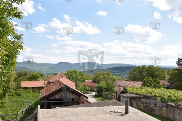 Image No.27-3 Bed House for sale