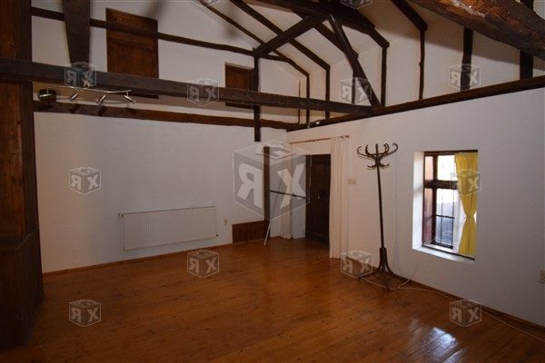 Image No.11-5 Bed House for sale