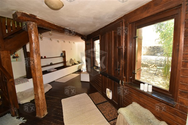 Image No.12-3 Bed House for sale