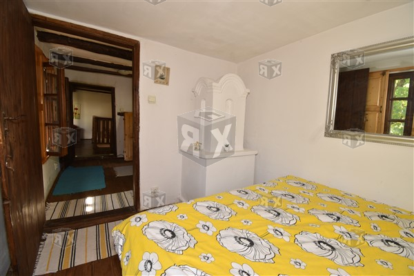 Image No.19-3 Bed House for sale