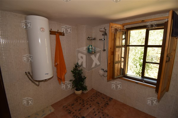 Image No.29-3 Bed House for sale