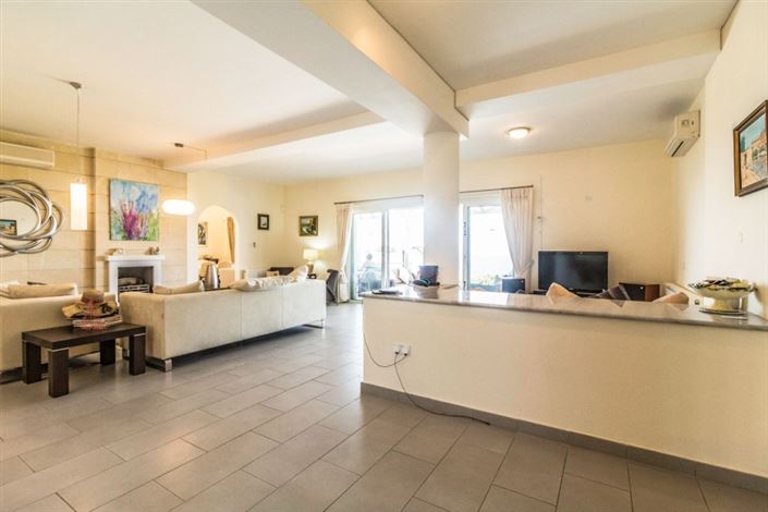 Image No.9-5 Bed Villa for sale