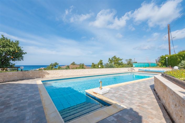 Image No.4-4 Bed Villa for sale