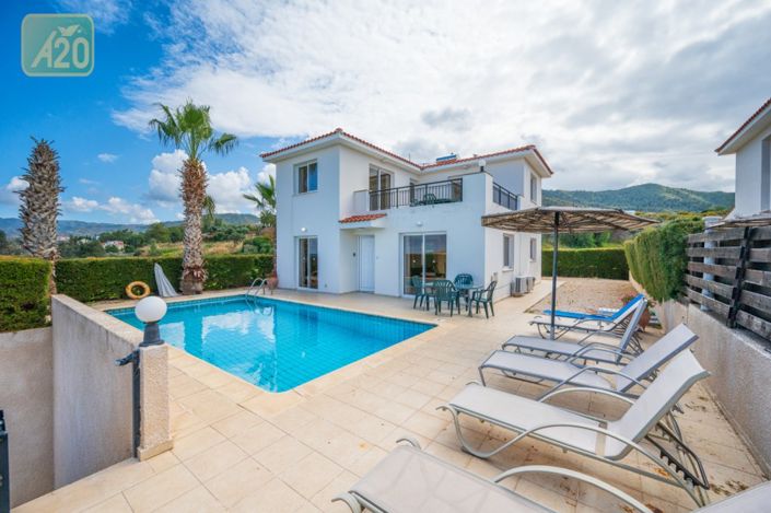 Image No.24-3 Bed Villa for sale