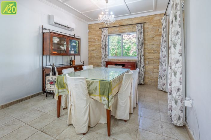 Image No.20-3 Bed Villa for sale