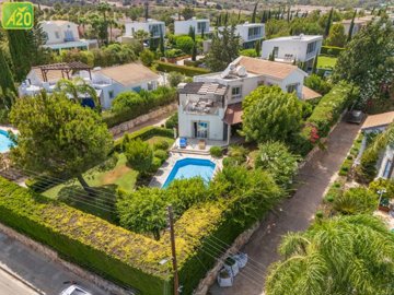 Detached Villa For Sale  in  Neo Chorio