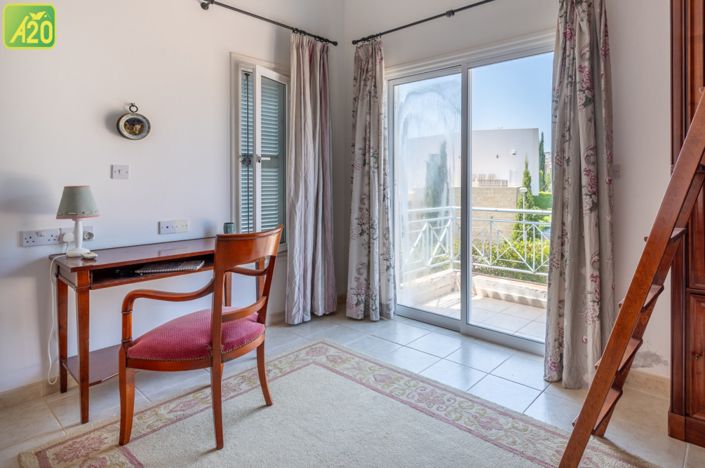 Image No.22-3 Bed Villa for sale