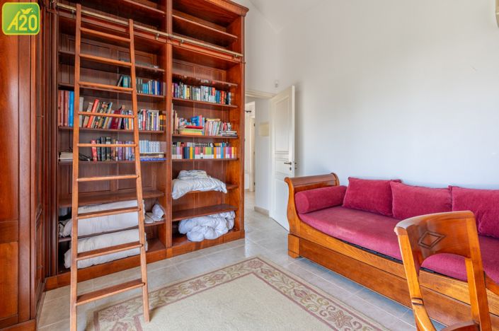 Image No.23-3 Bed Villa for sale