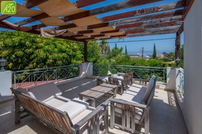 Detached Villa For Sale  in  Neo Chorio