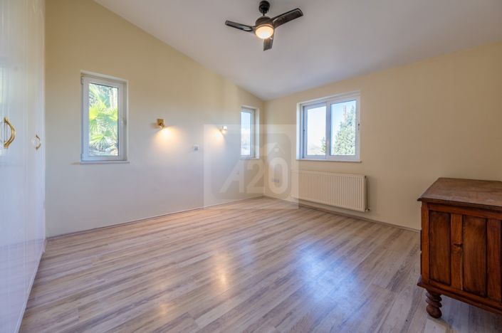 Image No.25-4 Bed Villa for sale