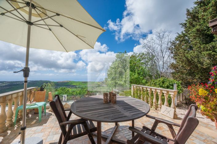 Image No.8-4 Bed Villa for sale