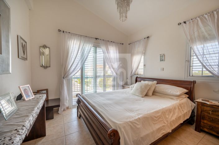 Image No.22-3 Bed Villa for sale