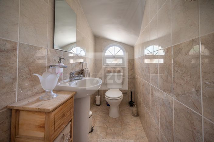 Image No.31-3 Bed Villa for sale